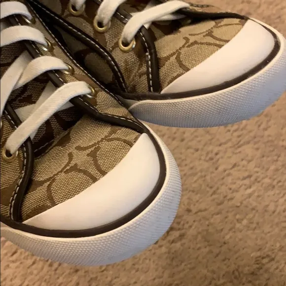 Coach Barrett Sneakers. Size 7