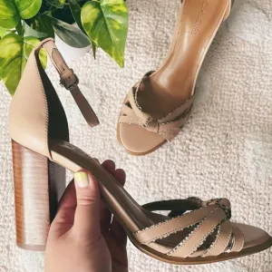 Coach Kiki Heels NWOT