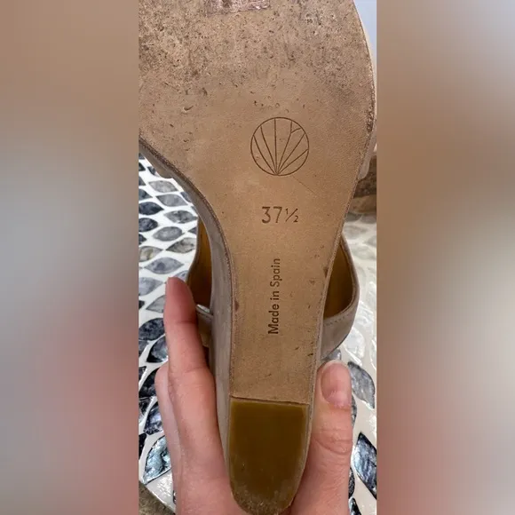Coclico Women's Jane Wedge Sandal - Cream and Tan 7.5
