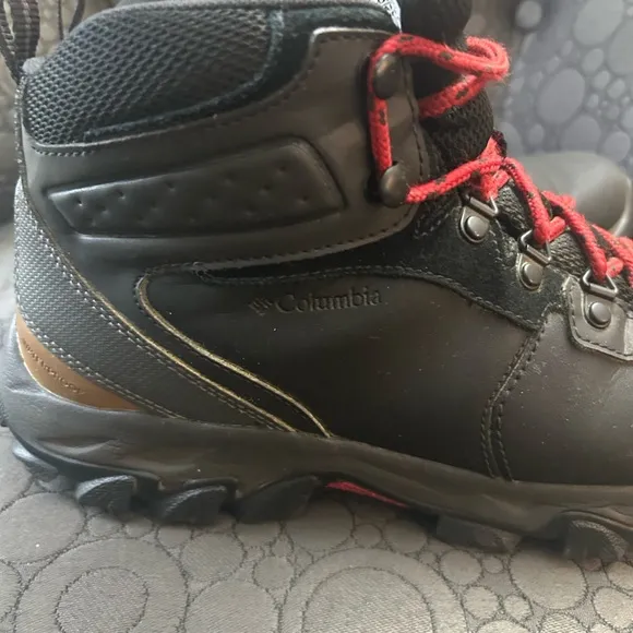 Columbia Lace-up size 9.5 Boots