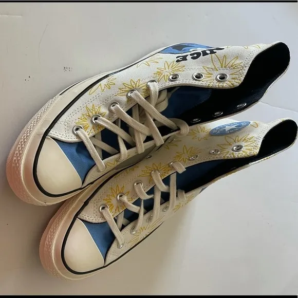 CONVERSE CT 70 Be Nice Floral Sneaker 10