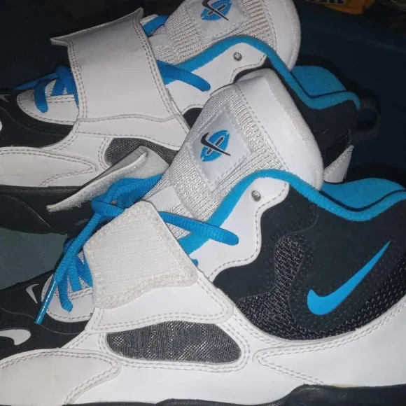 COPY - 7 youth dion sanders special edition nike