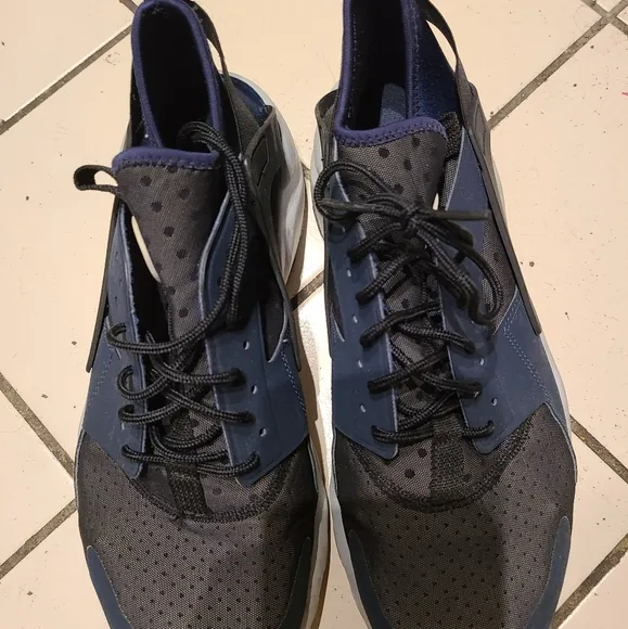 COPY - Nike Huarache blue sneakers 12 gently us…