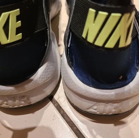 COPY - Nike Huarache blue sneakers 12 gently us…