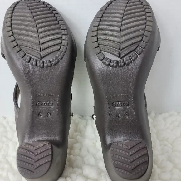 Crocs Cyprus IV Heels Sandals WOMENS Size 9 Espresso Mushroom
