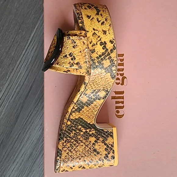 Cult Gaia platform sandals animal print size 37 1/2