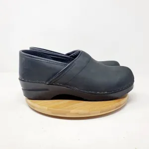 Dansko Clogs Womens 40 Matte Black Slip On Closed Toe Comfort Work Shoes