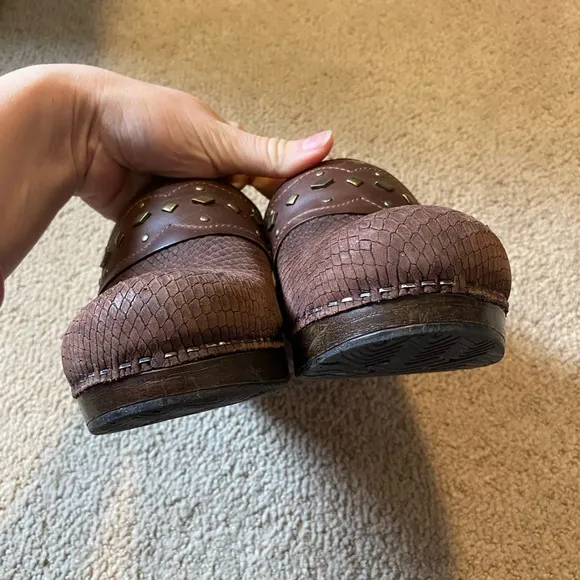 Dansko Pavan western leather Brown Slip-On mule clogs