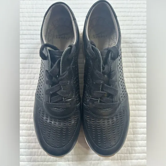 Dansko Women’s Black Leather Sneakers. Size 41 (9.5)