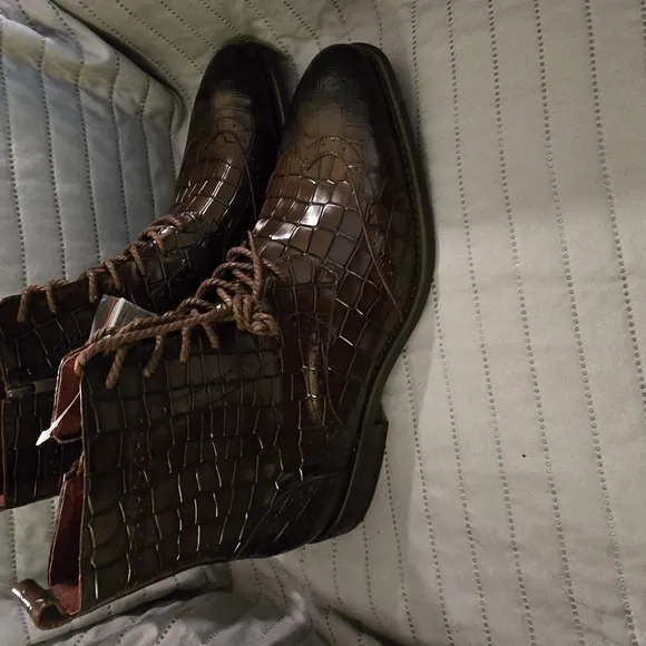 Deb Brown Crocodile Pattern Men's Boots
