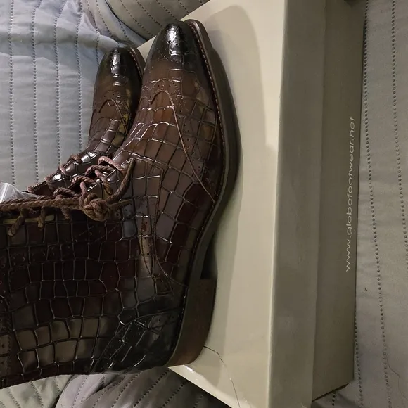 Deb Brown Crocodile Pattern Men's Boots