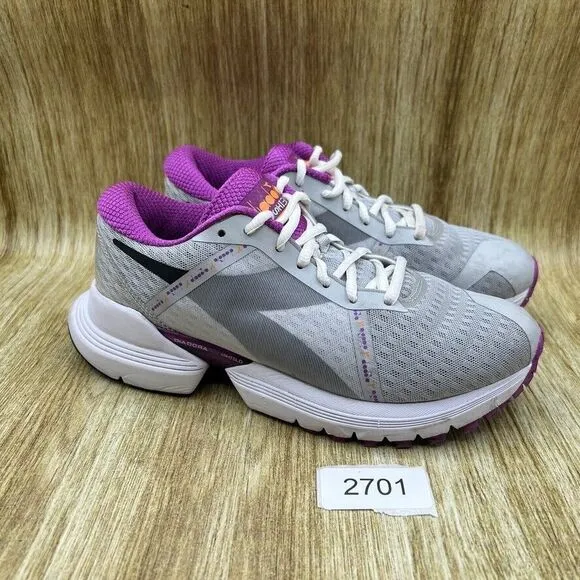 Diadora Mythos‎ Blueshield Elite Women's Size 7 Gray Running Sneakers Shoes
