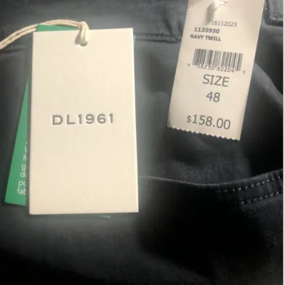 DL1961 Avery Relaxed Straight Jeans Men's Navy Twill NWT Sz 48X30