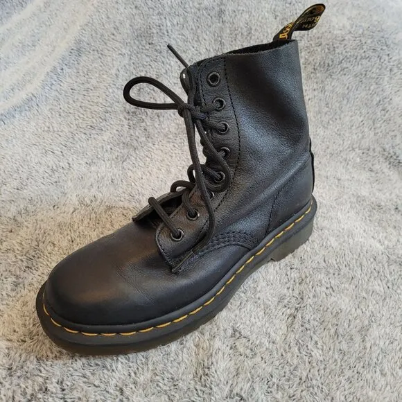 DOc Dr Martens Womens Boots Size 6 Black Pascal Virginia Boots Air Wair 16532