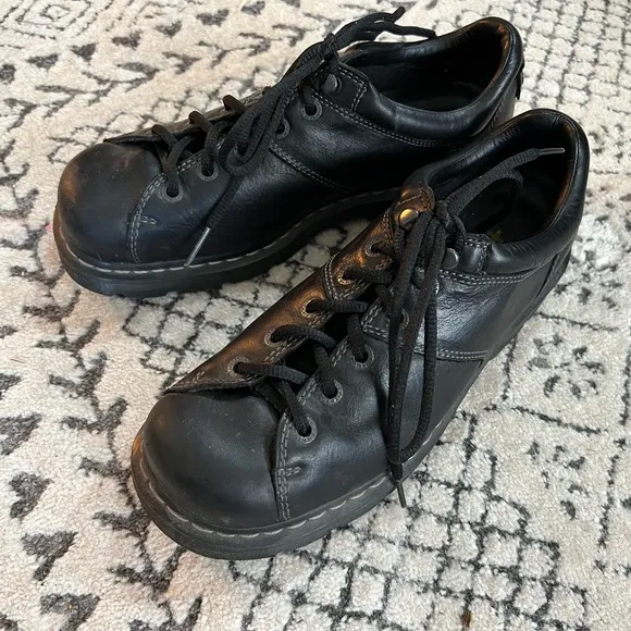 Doc Marten’s men’s size 10M black shoes, GUC, see photos. Chunky, goth, work