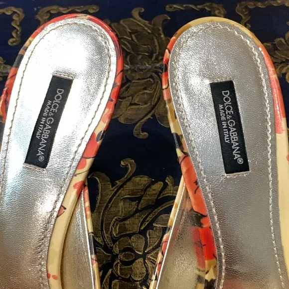 Dolce &amp; Gabbana Patent Leather Floral Print Slides Sandals Heels Size 39.5