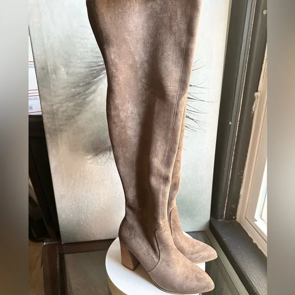 🌸DOLCE VITA🌸 Women's Gollie Knee High Boot Mushrooms Size: 11