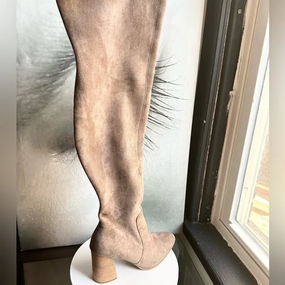🌸DOLCE VITA🌸 Women's Gollie Knee High Boot Mushrooms Size: 11