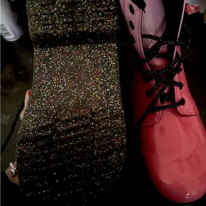 Dr martens ankle boot , pink color like new used once