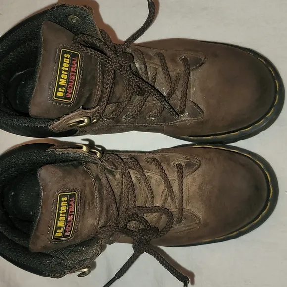 Dr. Martens boots Burnham Industrial brown 100% leather rubber soles