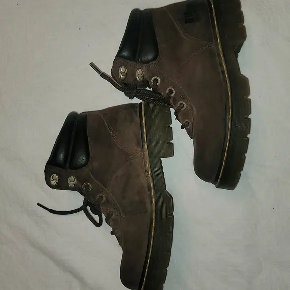 Dr. Martens boots Burnham Industrial brown 100% leather rubber soles