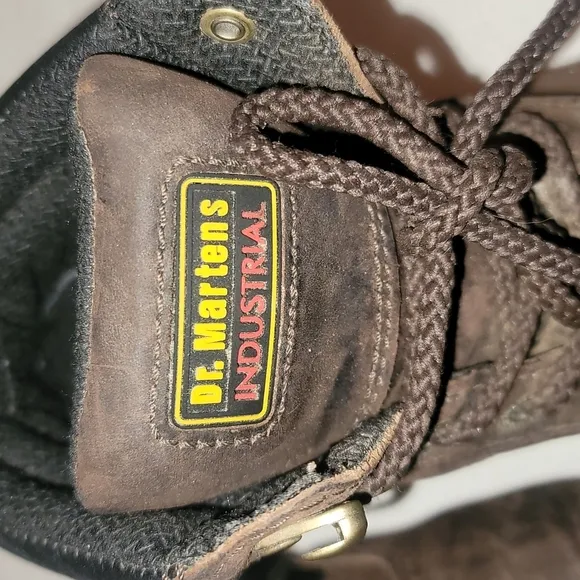 Dr. Martens boots Burnham Industrial brown 100% leather rubber soles