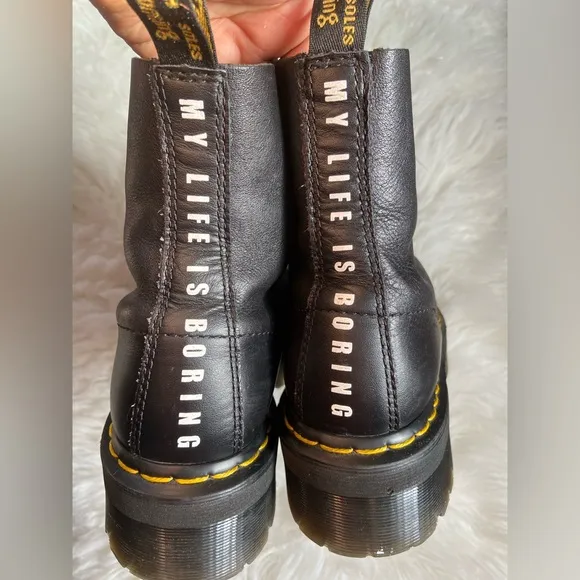 Dr martes boots women’s size 10 women’s black color