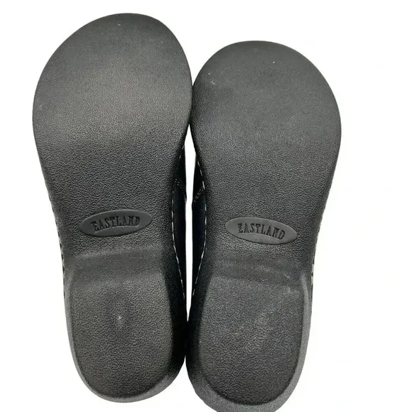 Eastland 10W Womens Black SlipOn Shoes Amore Full Graine Leather Casual Comfort