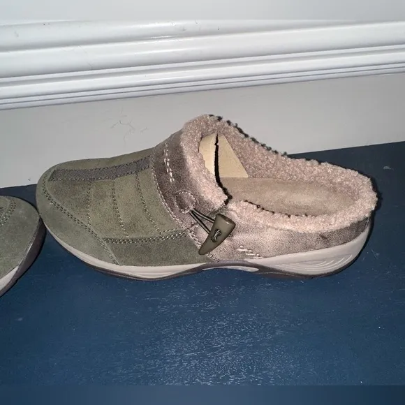 Easy Spirit Womens Efrost Slip On Shoes Dark Green Size 8W Hard to Find Color
