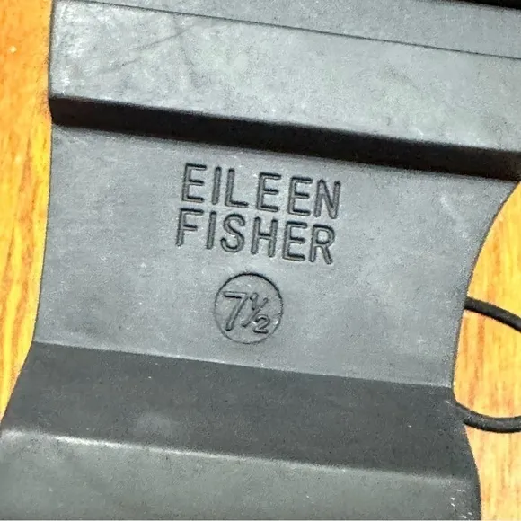 Eileen Fisher new no box fur lined leather boots size 7.5