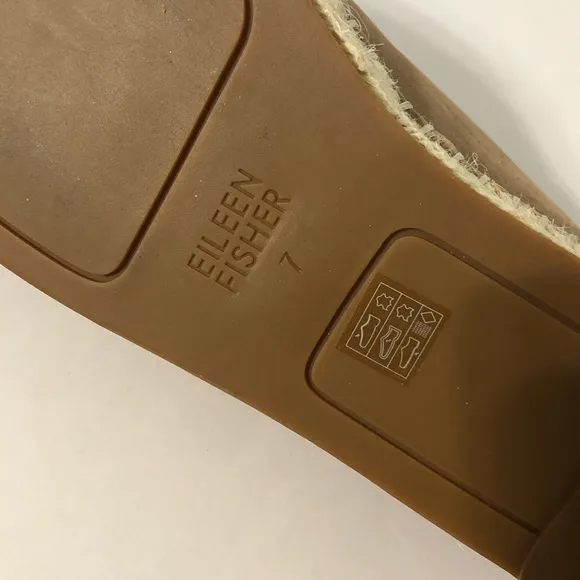 Eileen Fisher Nude Beige Bali Leather Flat Slip-on Size 7