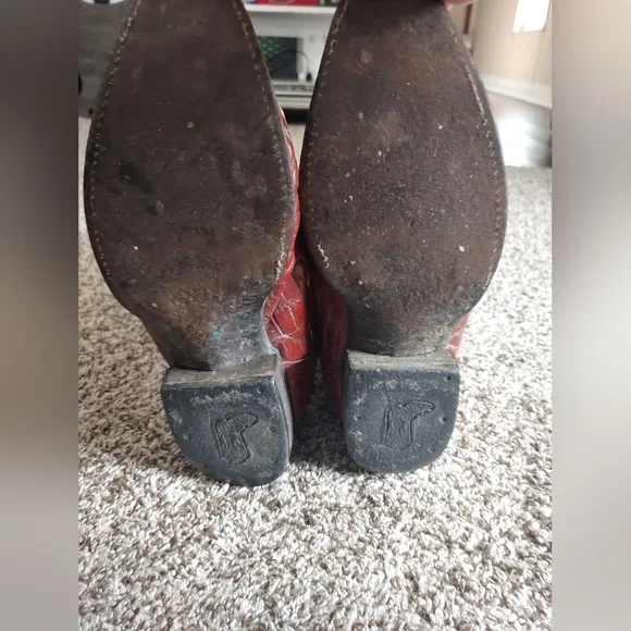 El General Alligator Embroidered Western Cowboy Boots, Size 9.5