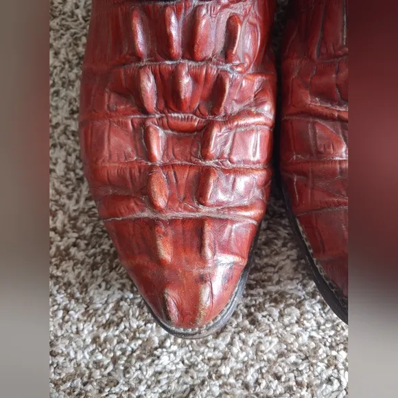 El General Alligator Embroidered Western Cowboy Boots, Size 9.5