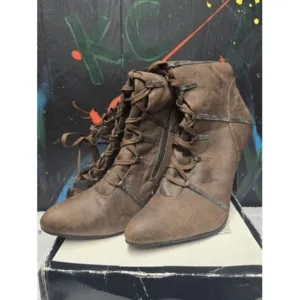 Ellie 4&quot; Heel Knee High Boots With Lace Up Front W/Fur 433-Viking Sz12