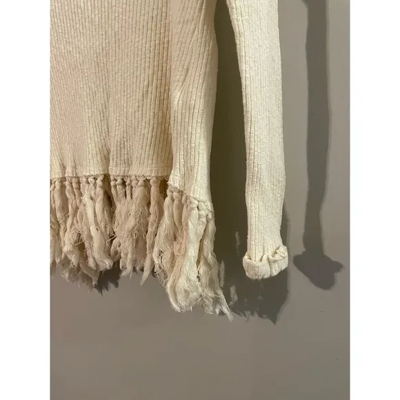 Eri   Ali Anthropologie Malla Fringe Hem Split Back Sweater