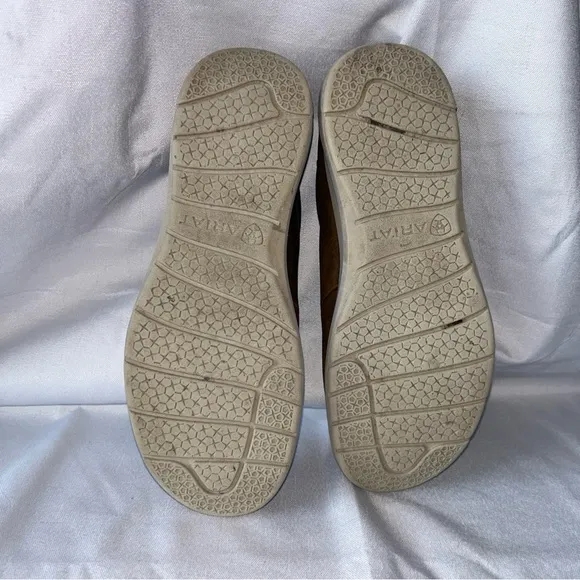 EUC Ariat Men's Hilo Stretch Lace Shoes in Faded Brown &amp; Aztec  Bomber Size 11