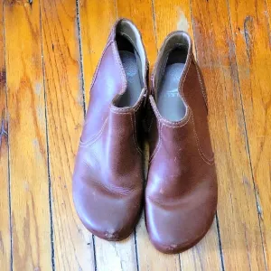 EUC Dansko Brown Clog Boots Size 38