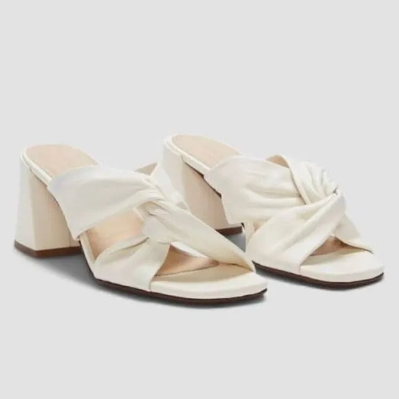 Everlane The Day Twist in Canvas Off White Leather Heel Sandals Womens 7