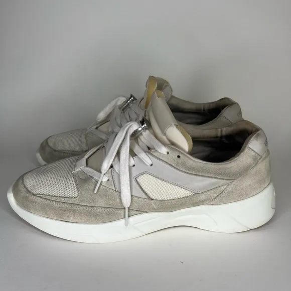 Fear of god essentials lace up casual shoes sneakers men size 42 US 9 beige