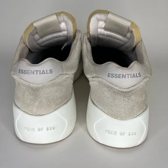 Fear of god essentials lace up casual shoes sneakers men size 42 US 9 beige