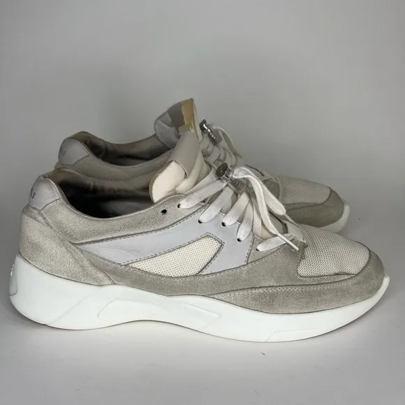 Fear of god essentials lace up casual shoes sneakers men size 42 US 9 beige