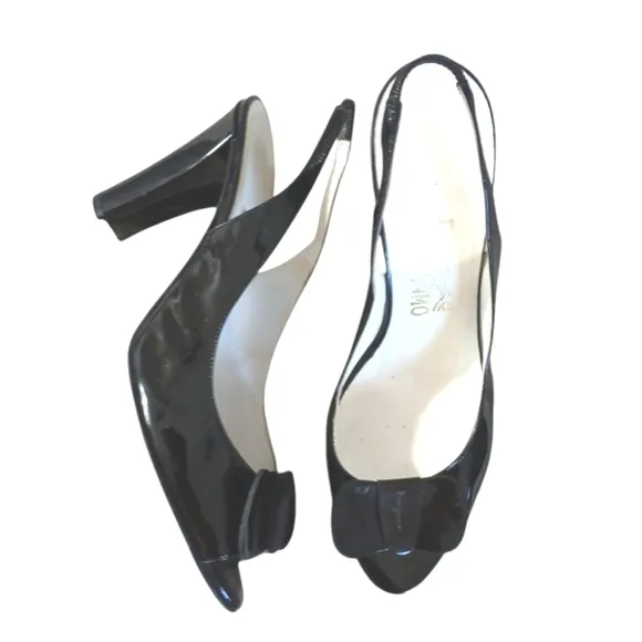 Ferragamo Black Patent Leather Sandals Sling Back Heels sz 10 B