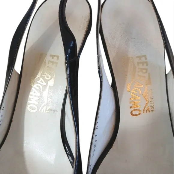 Ferragamo Black Patent Leather Sandals Sling Back Heels sz 10 B