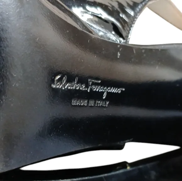 Ferragamo Black Patent Leather Sandals Sling Back Heels sz 10 B