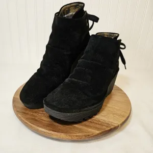 FLY London Yama Suede‎ Wedge Ankle Boots Black Size 39 Tie back closure booties
