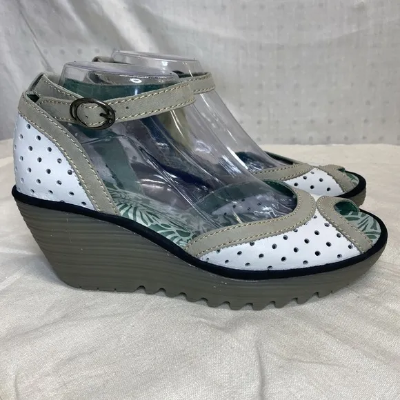Fly London Ydel Sandals Perforated Wedge Heels Leather Womens Sz EU40/US9