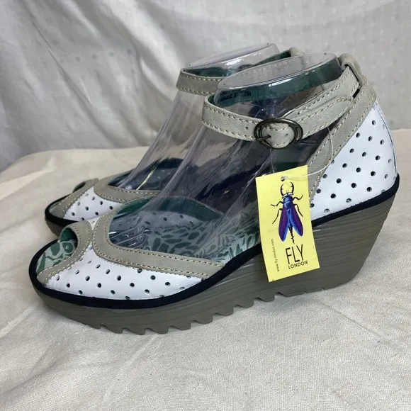 Fly London Ydel Sandals Perforated Wedge Heels Leather Womens Sz EU40/US9