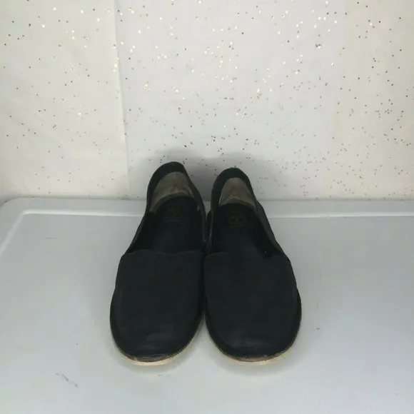 Frye Kyle Black Leather Slip On Flats - Size 7.5