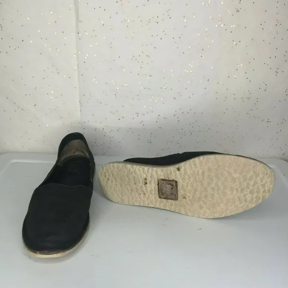 Frye Kyle Black Leather Slip On Flats - Size 7.5