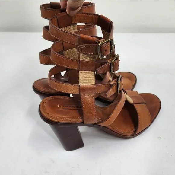 FRYE Suzie Gladiator Leather Sandals Heels Cognac 7.5 Syle 73697